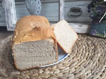 Kváskový chléb pečený v pekárně  by Romča