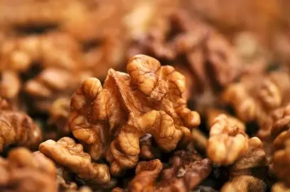 Vlašské vyloupané ořechy na prodej 