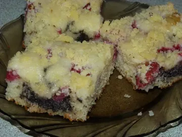Makovo-jahodový koláč 