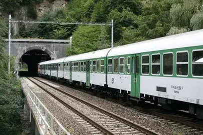 Výlet - Vlakem z Brna do Blanska s 8 tunely